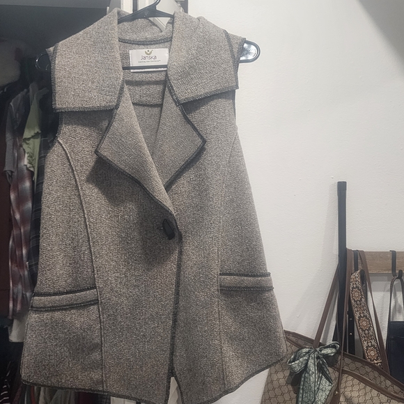 Janska Jackets & Blazers - Janska Women's Felted Wool Sleeveless Vest